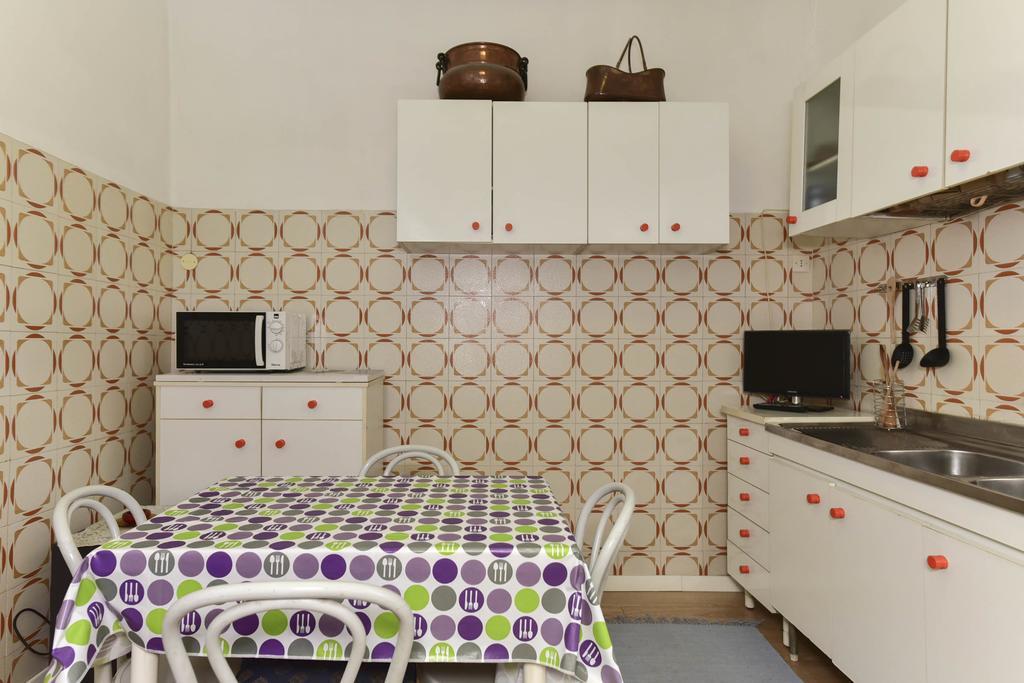 Nicole Rooms Roma Esterno foto